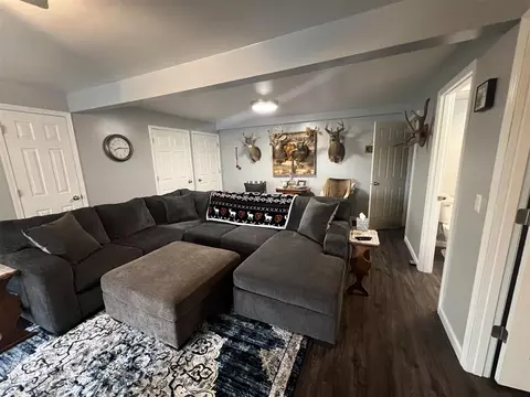Living - 1515 E Beechwood, White Cloud, MI 49349 photo 7 of 9