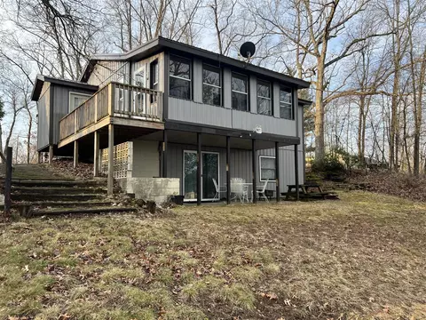 Exterior - 1515 E Beechwood, White Cloud, MI 49349 photo 1 of 10