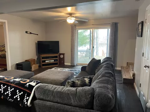 Living - 1515 E Beechwood, White Cloud, MI 49349 photo 6 of 9