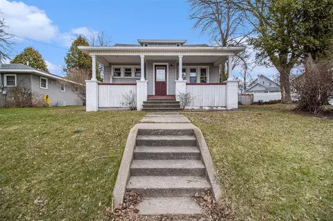 55 Cypress, Manistee, MI 49660