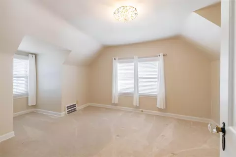 Bedroom - 25519 Gibraltar, Flat Rock, MI 48134 photo 5 of 6