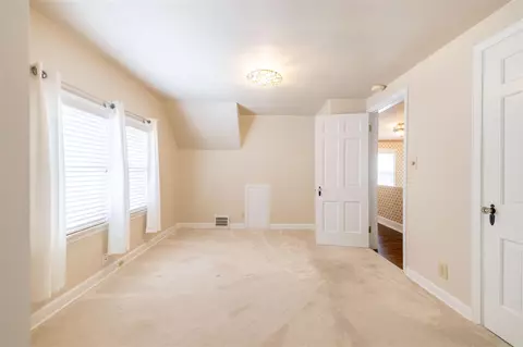 Bedroom - 25519 Gibraltar, Flat Rock, MI 48134 photo 6 of 6