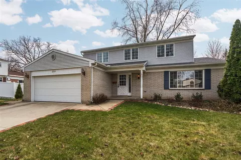 559 Forestbrooke, Saline, MI 48176