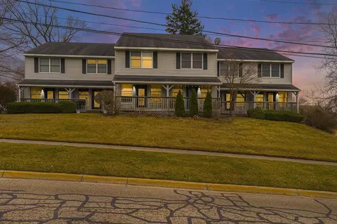 650 Conger St #4, South Haven, MI 49090