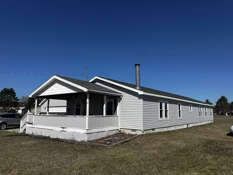 7336 W Cedar, Irons, MI 49644
