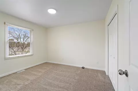Bedroom - 9363 E Michigan, Jackson, MI 49201 photo 3 of 6