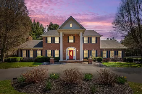 4475 Plum Crk, Saint Joseph, MI 49085