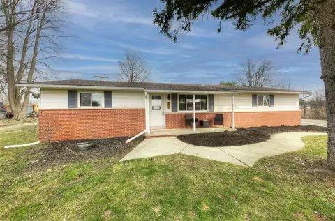 8550 Gratiot, Columbus, MI 48063