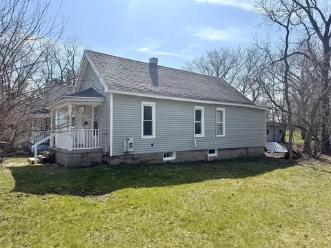 711 Williams, Belding, MI 48809 photo 22