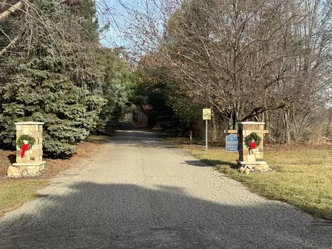 View/Area - 284 Riverview, Douglas, MI 49406 photo 3 of 6