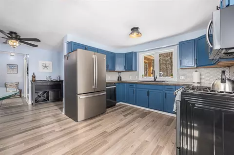 Kitchen - 671 Rojean, Stanton, MI 48888 photo 1 of 3