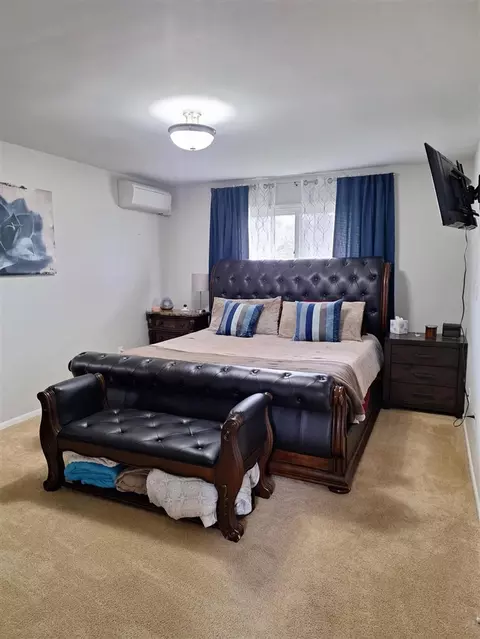 Bedroom - 8785 Warner, Saline, MI 48176 photo 1 of 5