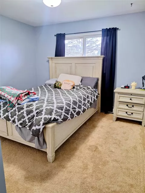 Bedroom - 8785 Warner, Saline, MI 48176 photo 3 of 5