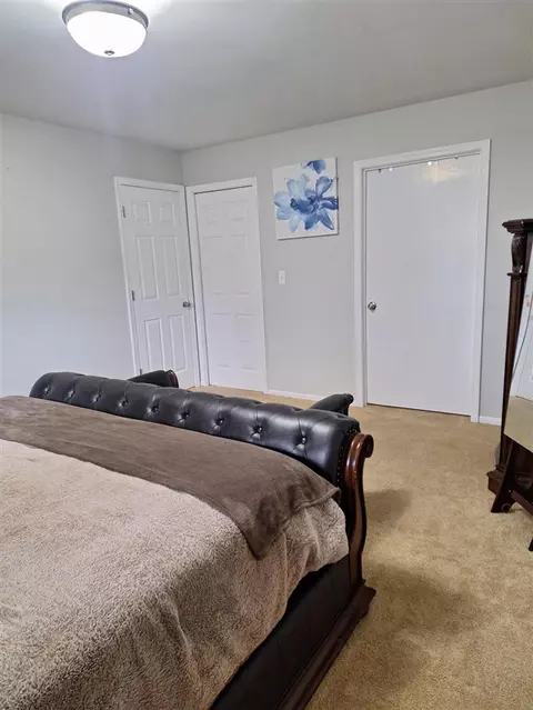 Bedroom - 8785 Warner, Saline, MI 48176 photo 2 of 5
