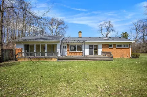 Exterior - 3091 Hendee, Jackson, MI 49201 photo 8 of 11