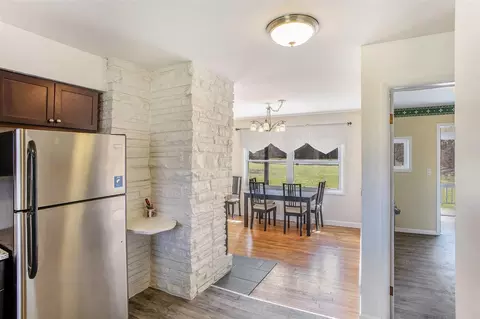 Entry Way - 3091 Hendee, Jackson, MI 49201 photo 1 of 1