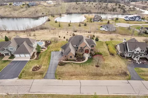 4090 Lake Vis, Dexter, MI 48130