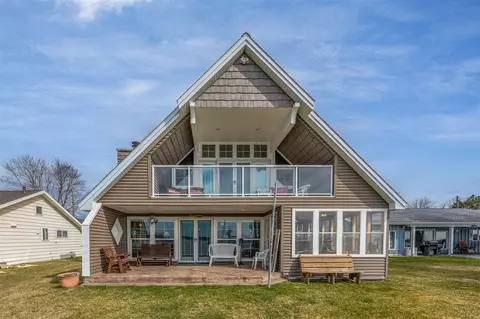 11135 Hahn Bch, Evart, MI 49631