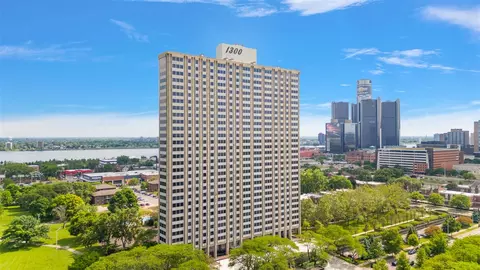 1300 E Lafayette #302, Detroit, MI 48207