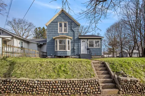 229 Laurel, Battle Creek, MI 49017