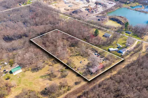 57494 46 12, Lawrence, MI 49064