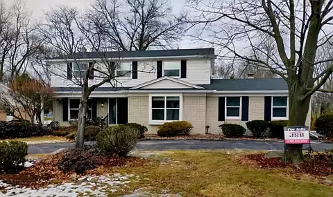 28724 Still Vly, Farmington Hills, MI 48334