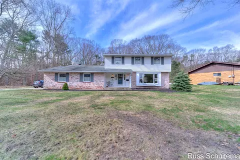 2975 Sherwood, Muskegon, MI 49441