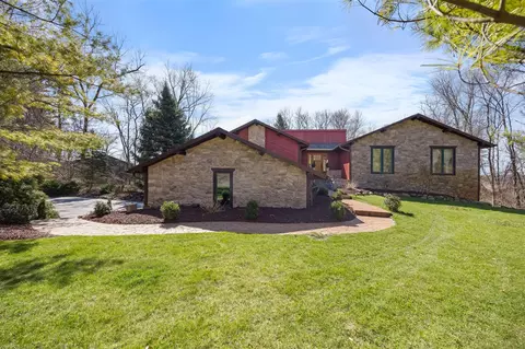 14287 Island Lk, Chelsea, MI 48118