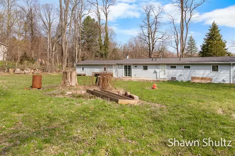 Exterior - 2715 W B, Plainwell, MI 49080 photo 6 of 6