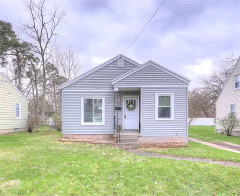 130 Rosemary, Grand Rapids, MI 49507