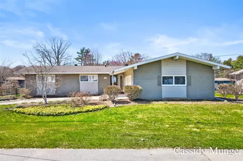 15489 Howard, Spring Lake, MI 49456