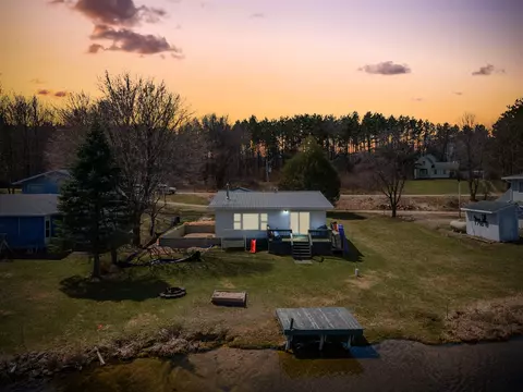 2368 Lakeside, Evart, MI 49631