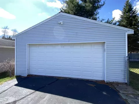 Exterior - 2726 Clark, Jackson, MI 49202 photo 2 of 5