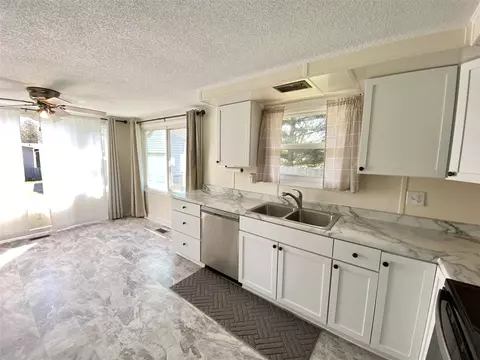 Kitchen - 2726 Clark, Jackson, MI 49202 photo 10 of 10