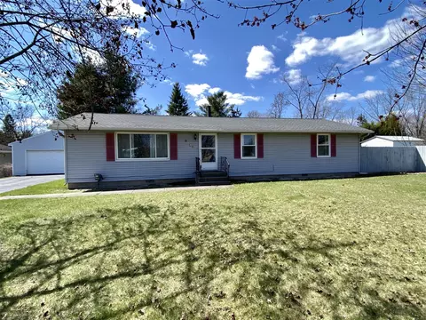 2726 Clark, Jackson, MI 49202