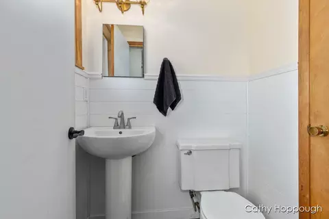 8755 S Francis, Dewitt, MI 48820 photo 14