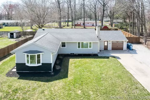 14465 Angelus, Grand Haven, MI 49417