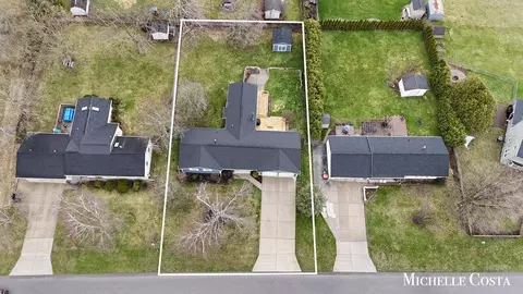 View/Area - 6955 Adaside, Ada, MI 49301 photo 2 of 4