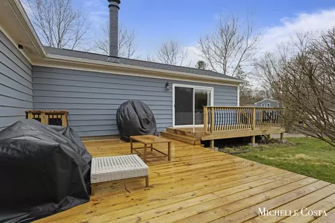 Exterior - 6955 Adaside, Ada, MI 49301 photo 3 of 6