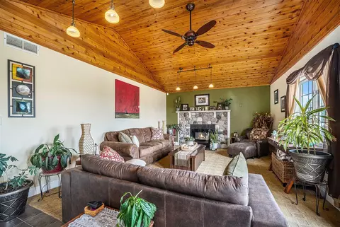 Living - 56899 Abbey, Three Rivers, MI 49093 photo 2 of 3