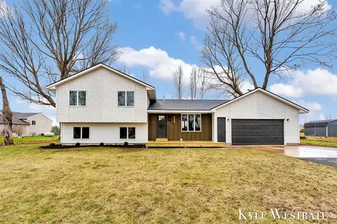 8997 Peterson, Rockford, MI 49341