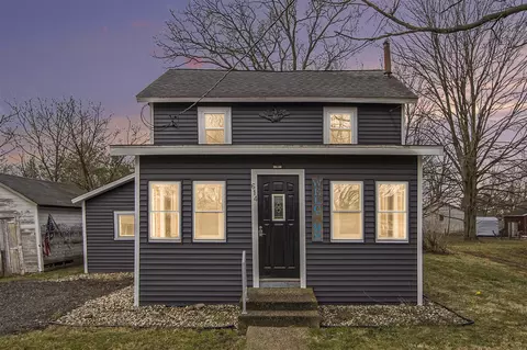 614 State, Vicksburg, MI 49097