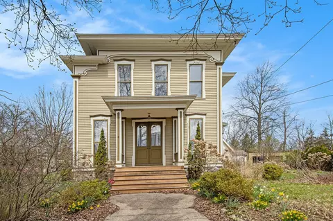 200 Stuart, Kalamazoo, MI 49007