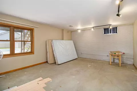 Other - 2109 Appleway, Jackson, MI 49203 photo 11 of 12