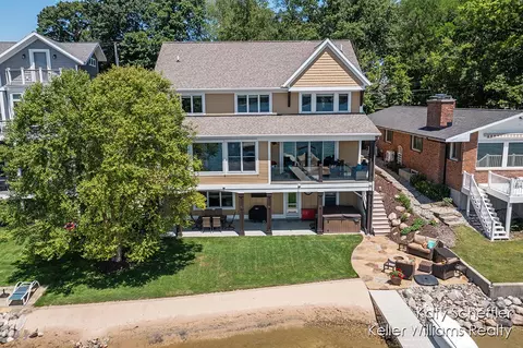 7192 Wilkinson, Rockford, MI 49341