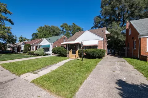 20110 Lesure, Detroit, MI 48235