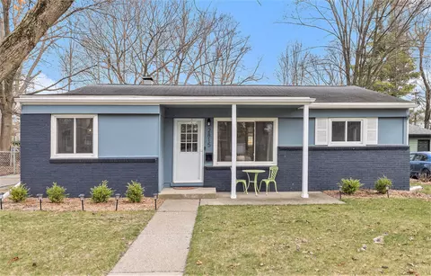 2815 Beacon, Ann Arbor, MI 48104