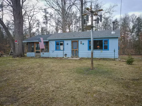 9577 Taylor, Free Soil, MI 49411