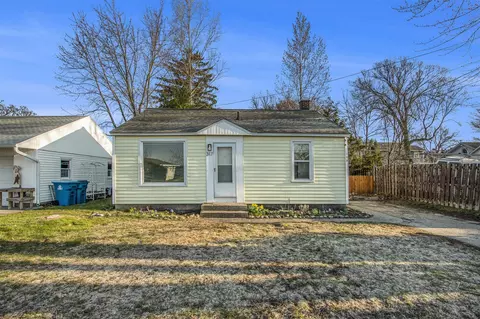 317 South Spg, Spring Lake, MI 49456