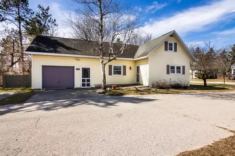 429 N N Ctr, Beulah, MI 49617